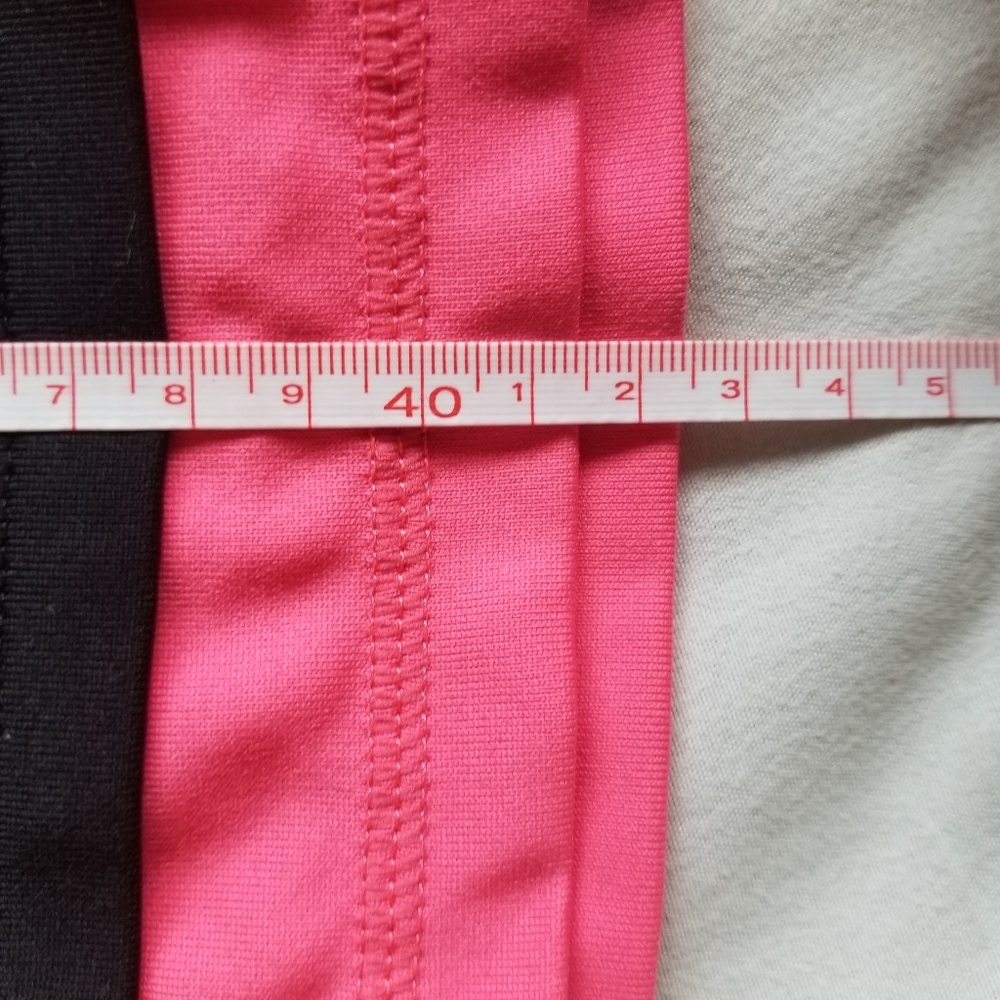 ROXY Long Sleeve Rashguard - Picture 9 of 9